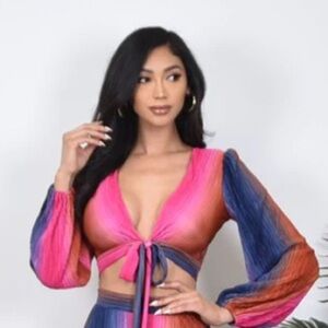 Colorful long sleeve‎ Tie closure blouse